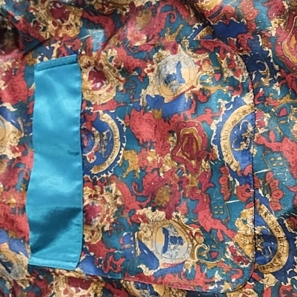 Vintage Elegant Print Satin Robe with Rich Dark Teal Green Accents - Picture 7 of 9
